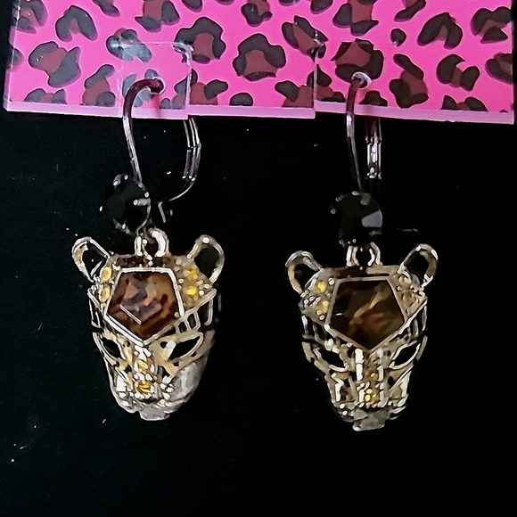 New Vintage! BETSEY JOHNSON Hollywood Glam Tiger Leopard Head Leverback Earrings - Picture 5 of 6